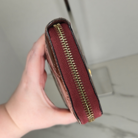 Gucci Guccisima Patent Gloss Leather Heart Zip Wallet with Box and Dustbag - Picture 6 of 11